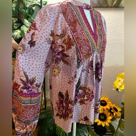 Maurices longsleeve blouse size M - Picture 2 of 10